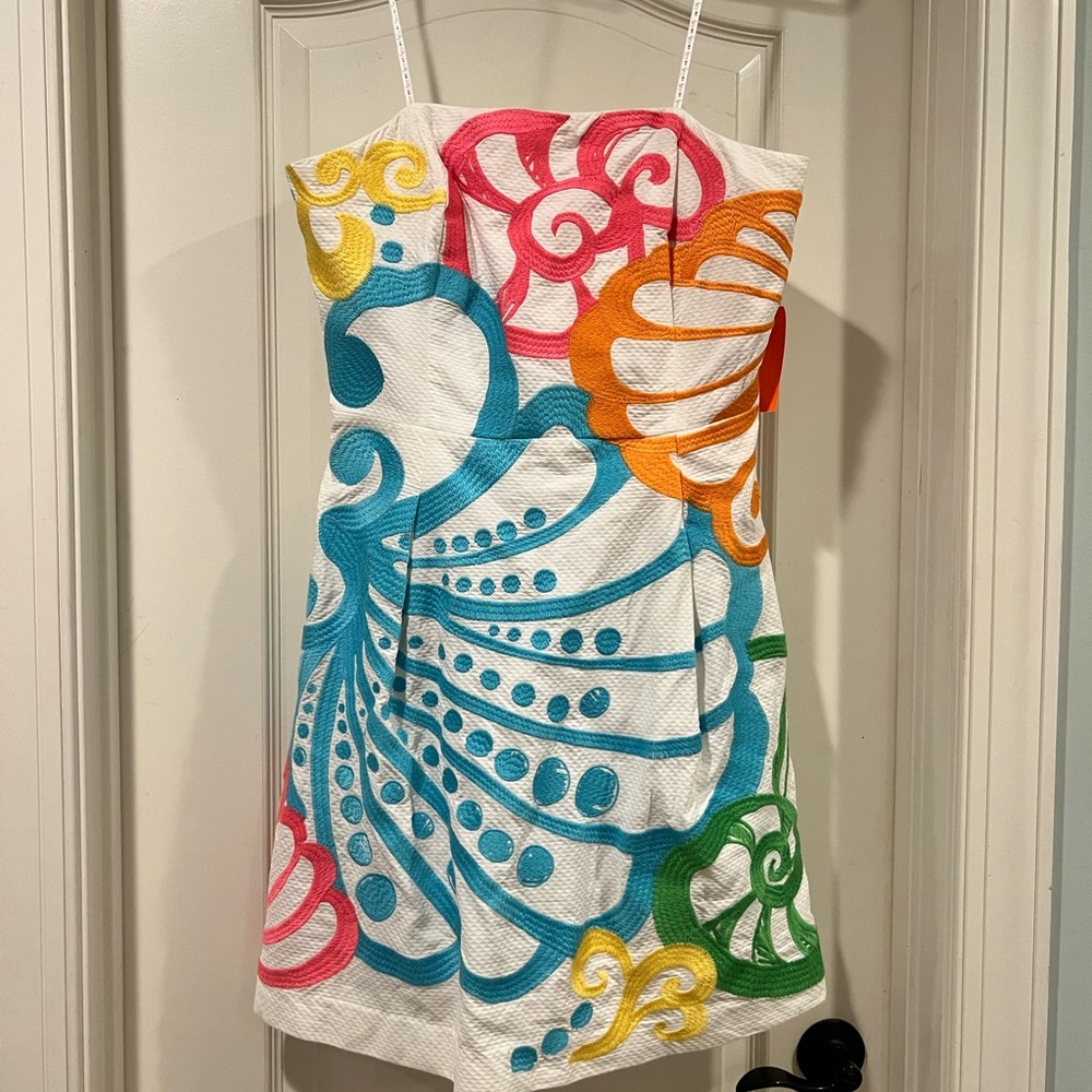 Lilly Pulitzer Strapless Dress with Vibrant Swirls